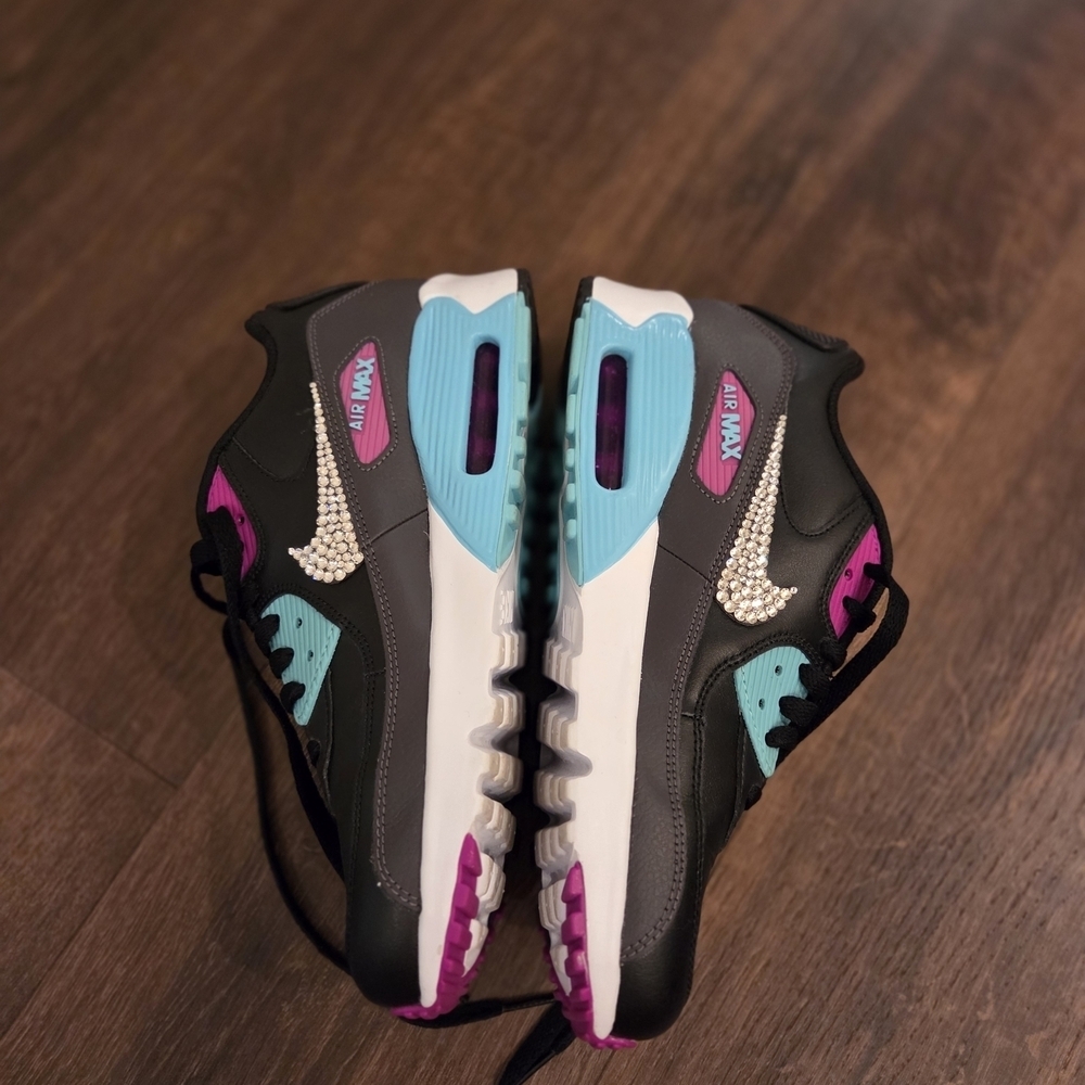 Custom Swarvoski Crystal Nike Air Max 270 Sneakers - Picture 4 of 9